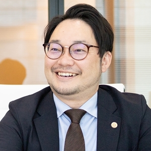 弁護士法人 法律事務所ロイヤーズ・ハイ　堺オフィス 代表太田 泰規（おおた たいき）