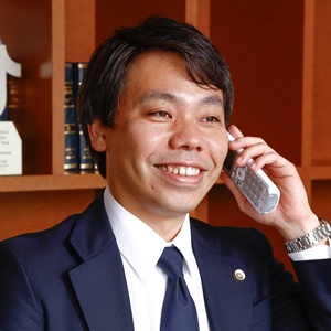 担当弁護士:アトム法律事務所横浜支部